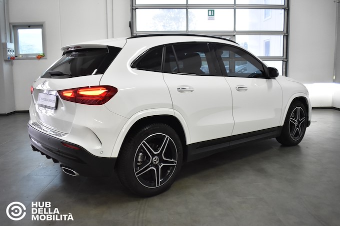 MERCEDES-BENZ GLA 200 d Automatic AMG Line Advanced Plus